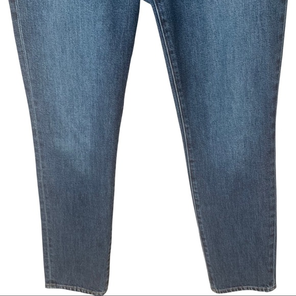 J BRAND Ruby 30 High Rise Slim Straight Leg Jeans in Romance Wash - Picture 10 of 15